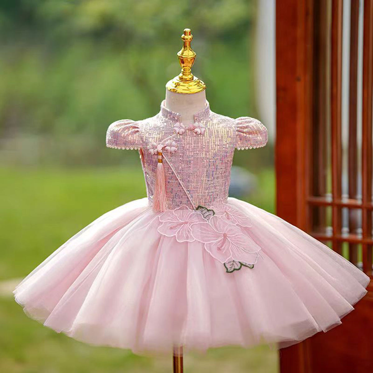 Applique Tassel Tulle Embroidered Girl Ball Gown Pink J494