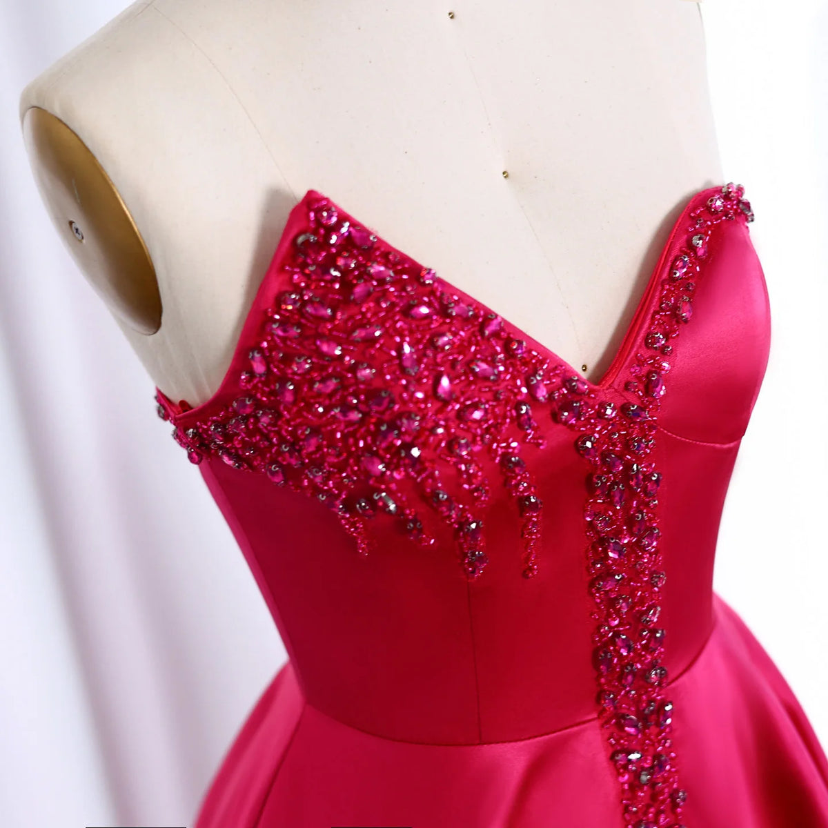 Arab Dubai Elegant Crystal Black Strapless Evening Dresses Side Slit SS364