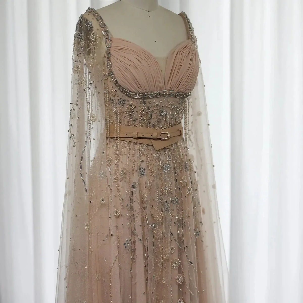 Arabic Champagne Dubai Evening Dresses Luxury Celebrity Beaded Tassel High Slit Women Wedding Party Dress SS376