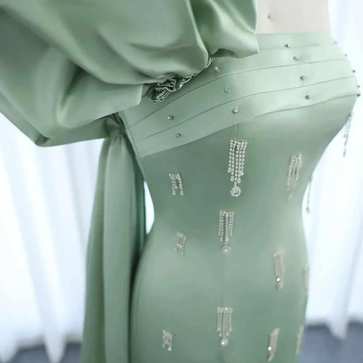 Arabic Sage Green One Shoulder Evening Dress with Cape Luxury Crystal Tassel Dubai Wedding Party Gowns SS368