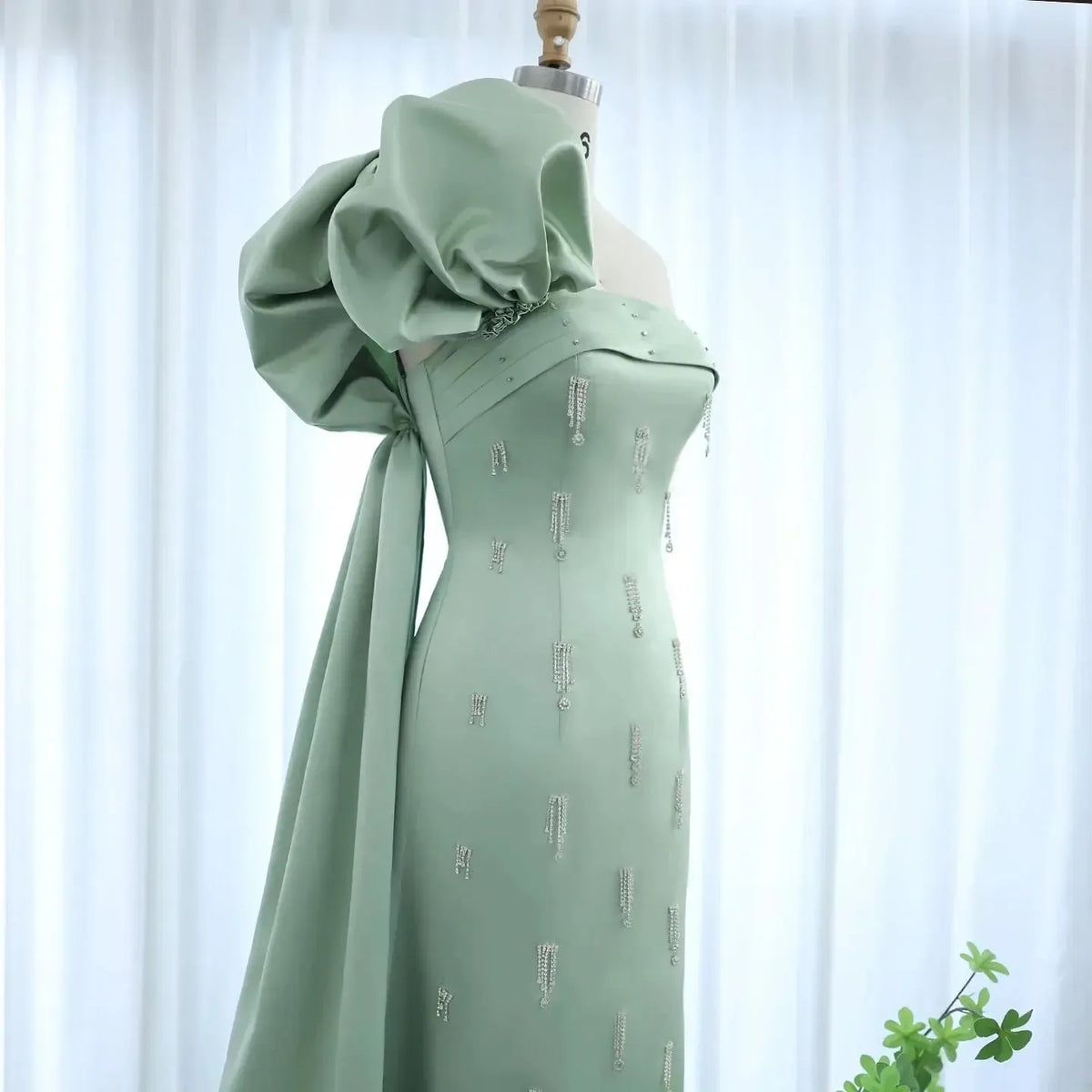 Arabic Sage Green One Shoulder Evening Dress with Cape Luxury Crystal Tassel Dubai Wedding Party Gowns SS368