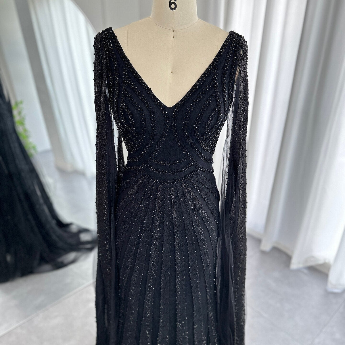 Black Arabic Mermaid Evening Dresses with Cape Sleeves 2023 Luxury Beaded Dubai For Women Wedding Party Gowns SS218