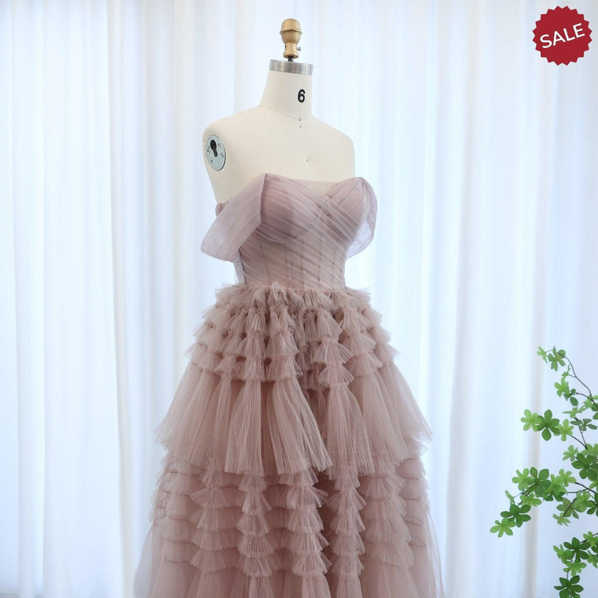 Blush Pink Off Shoulder Ruffles Evening Dress for Women Wedding Elegant Tiered Ball Gown Prom Party Desses SF087