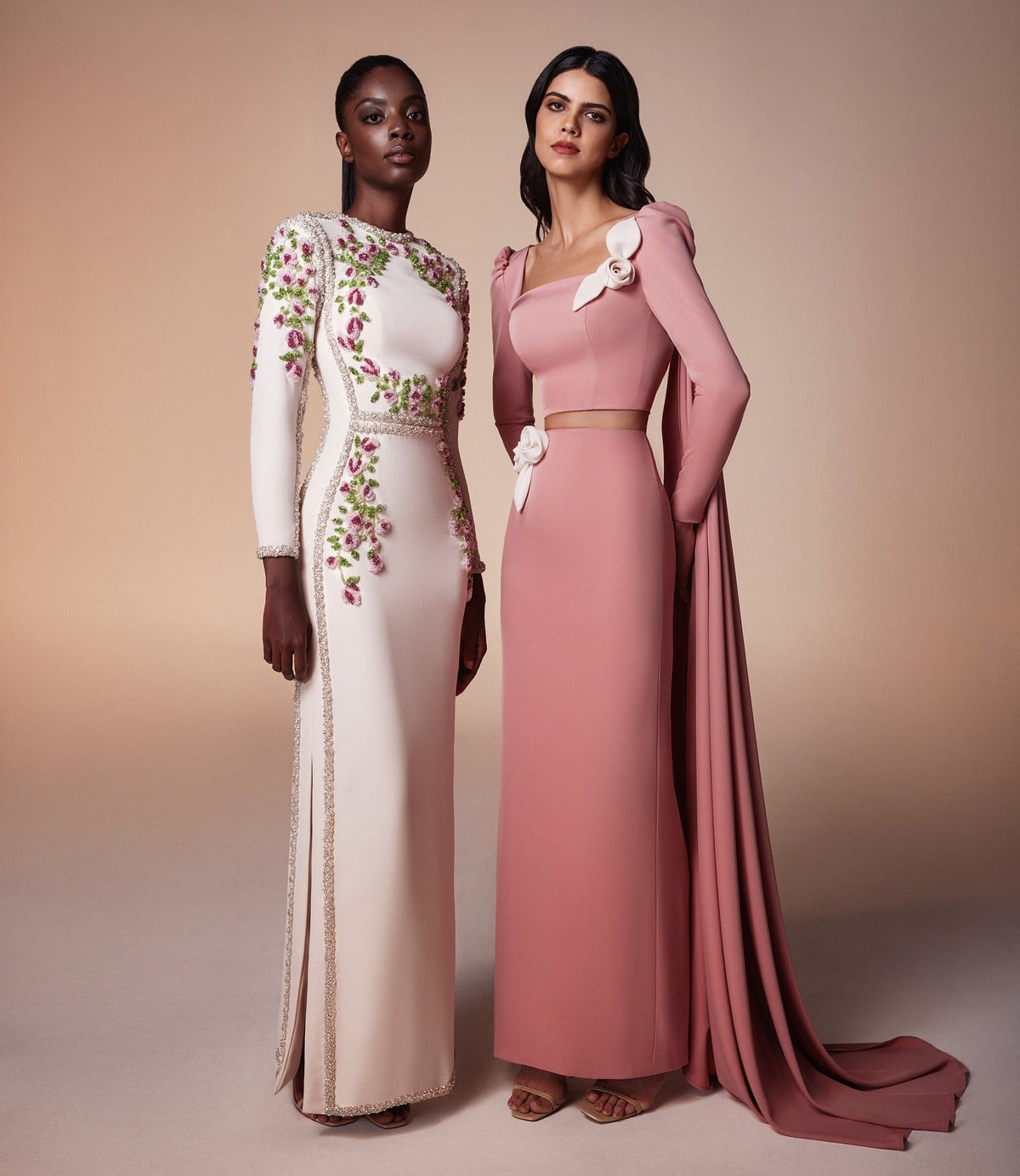 Elegant White Long Sleeves Embroidery Flora Evening Dress SS541