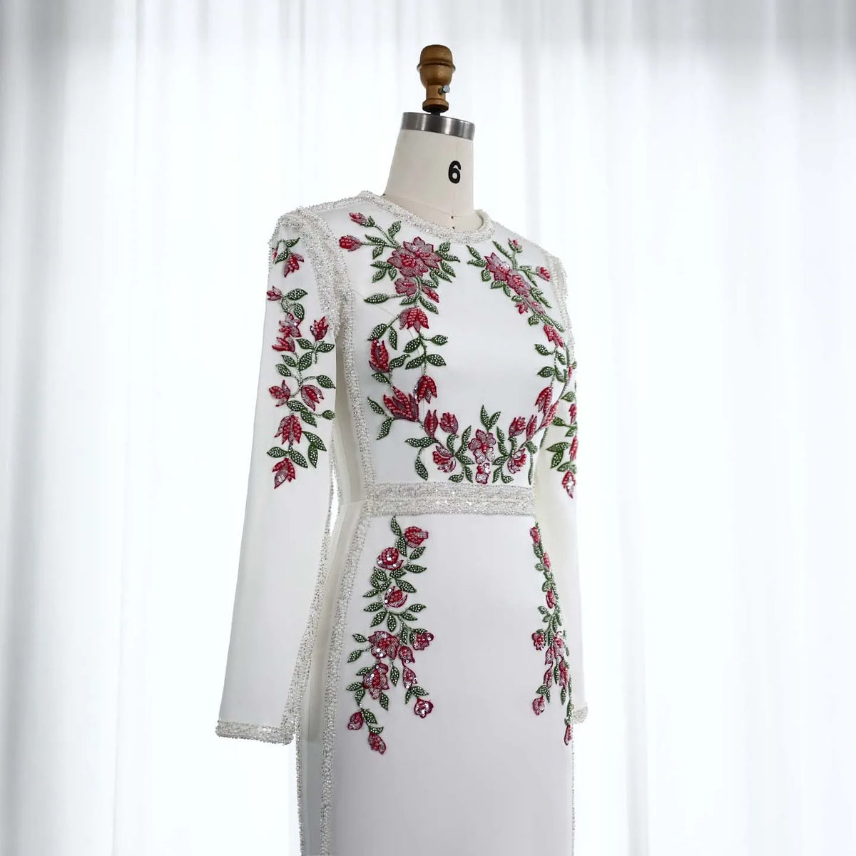 Elegant White Long Sleeves Embroidery Flora Evening Dress SS541