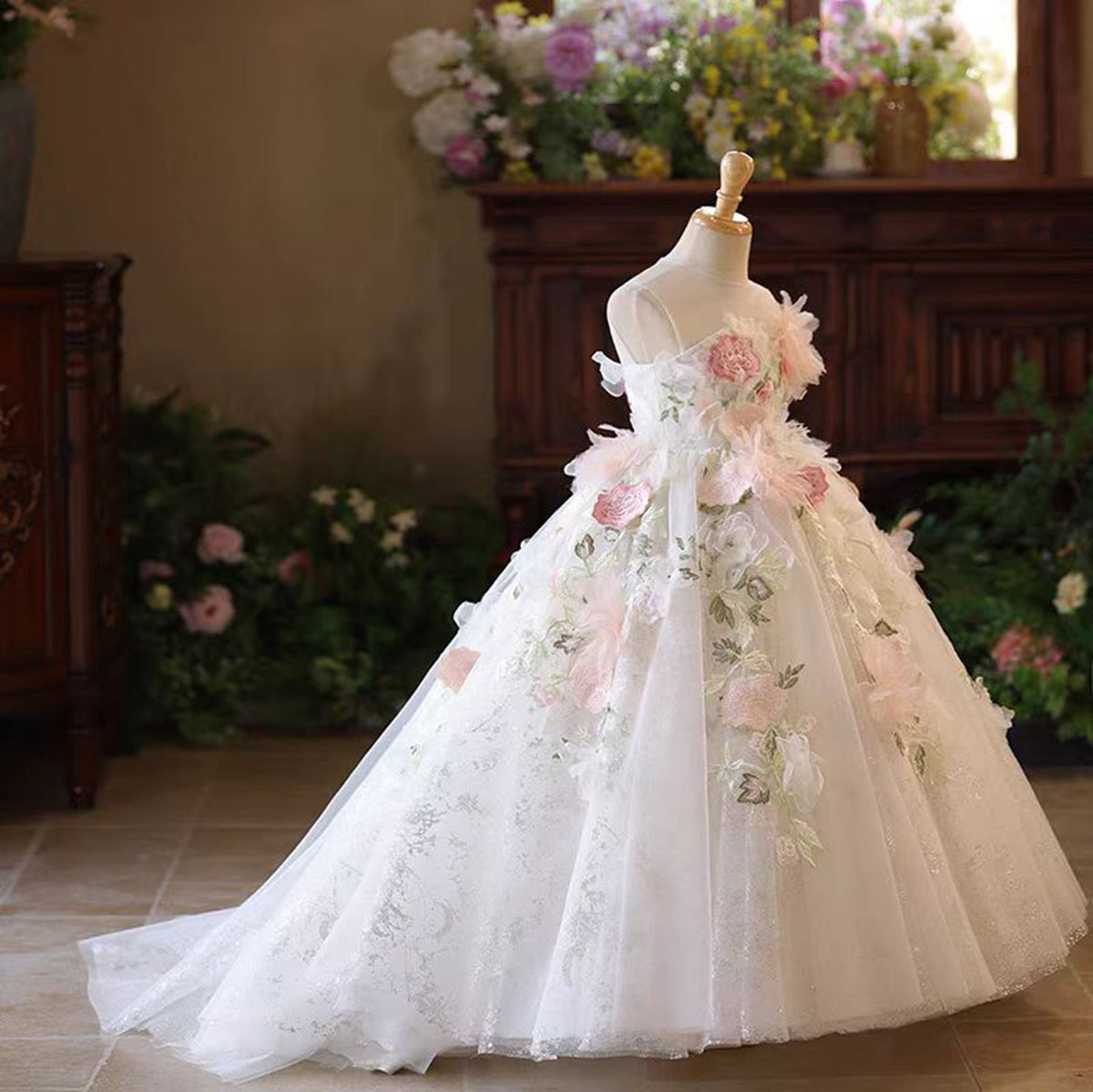 Jill Floral Girl Dress Tulle Train for kids Birthday Pageant Party J197
