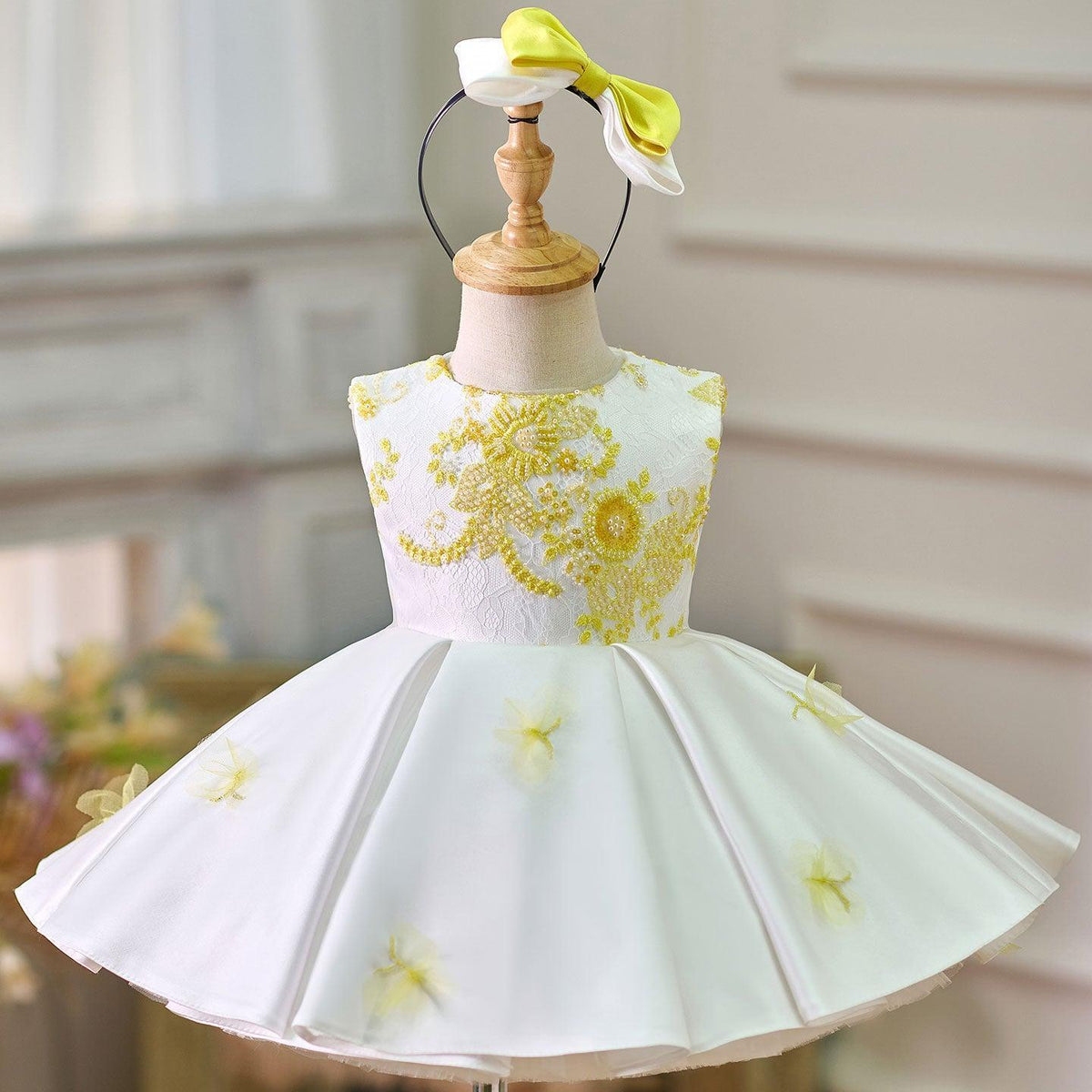 Jill White Baby Beading Adorable Knee Length Birthday Girl Dress J023