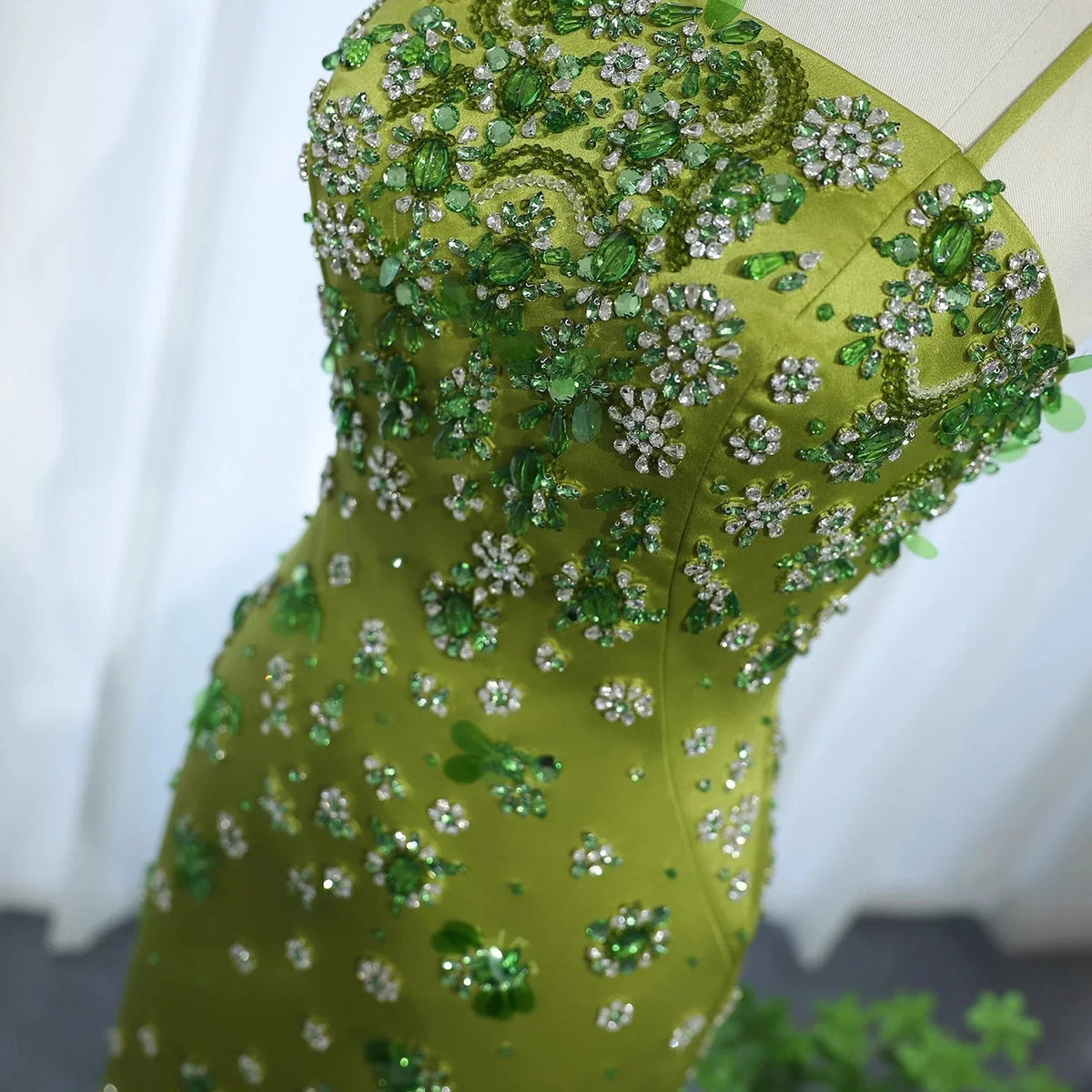 Luxury 3D Floral Beaded Short Green Evening Dress Spaghetti Straps SS233
