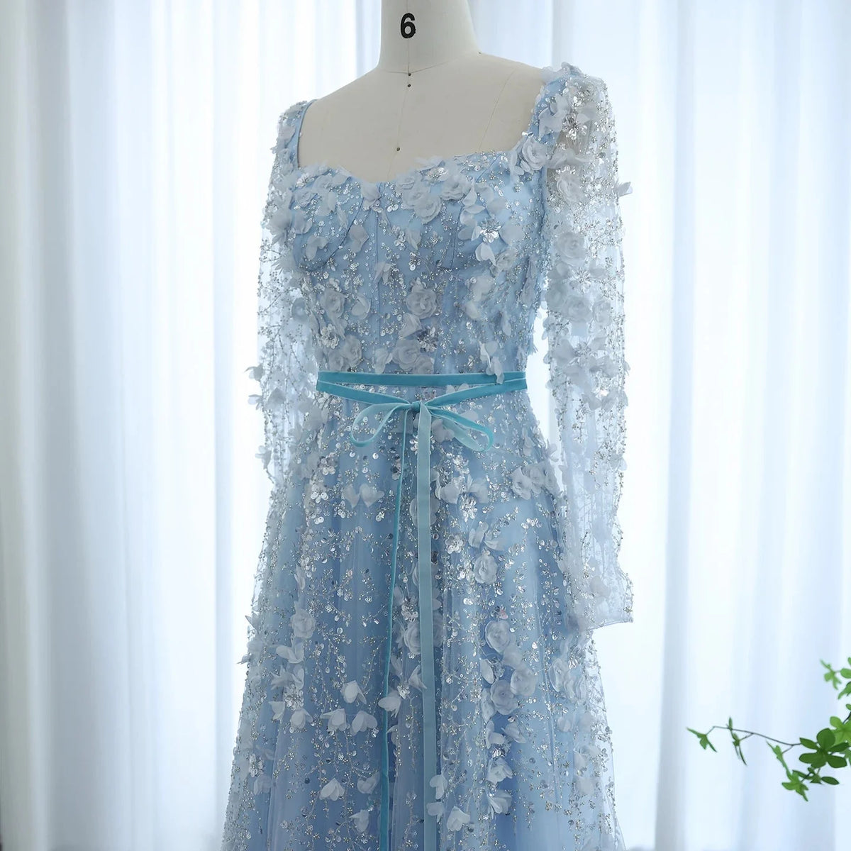 Luxury 3D Flower Gray Long Sleeves Evening Dresses SS353