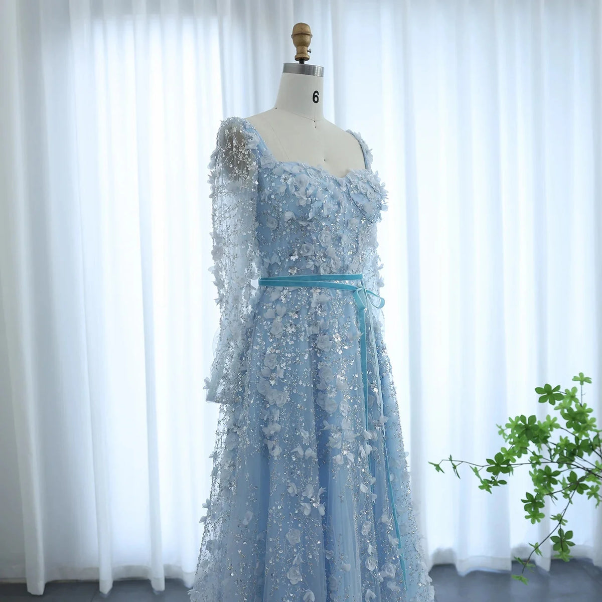 Luxury 3D Flower Gray Long Sleeves Evening Dresses SS353