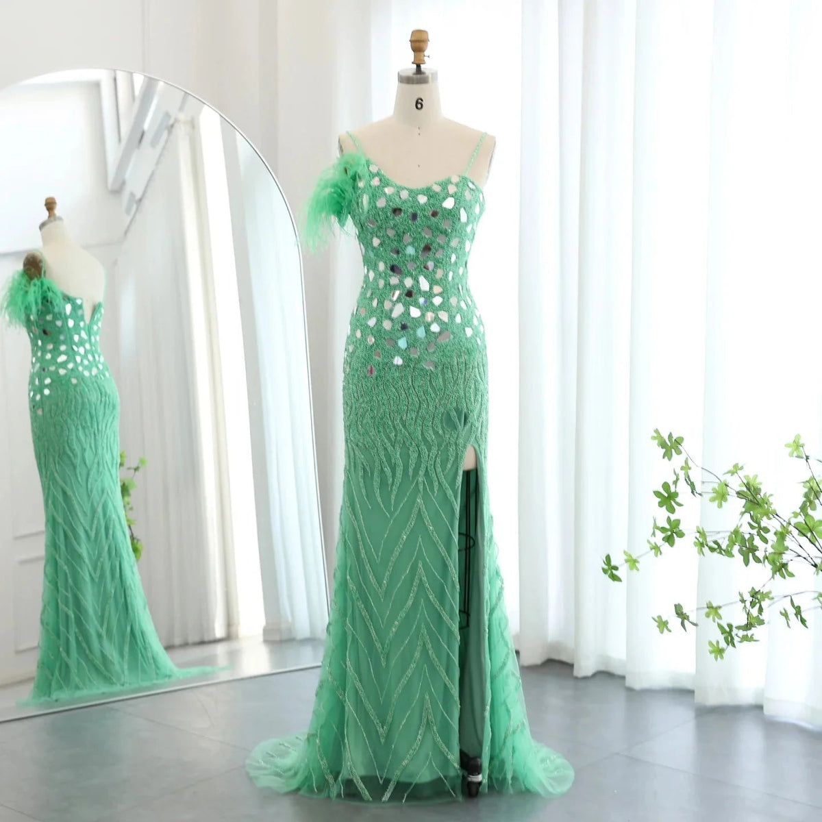Luxury Beaded Feather Mermaid Silver Nude Evening Dress for Women Wedding Party Elegant Dubai Formal Prom Gown SS165