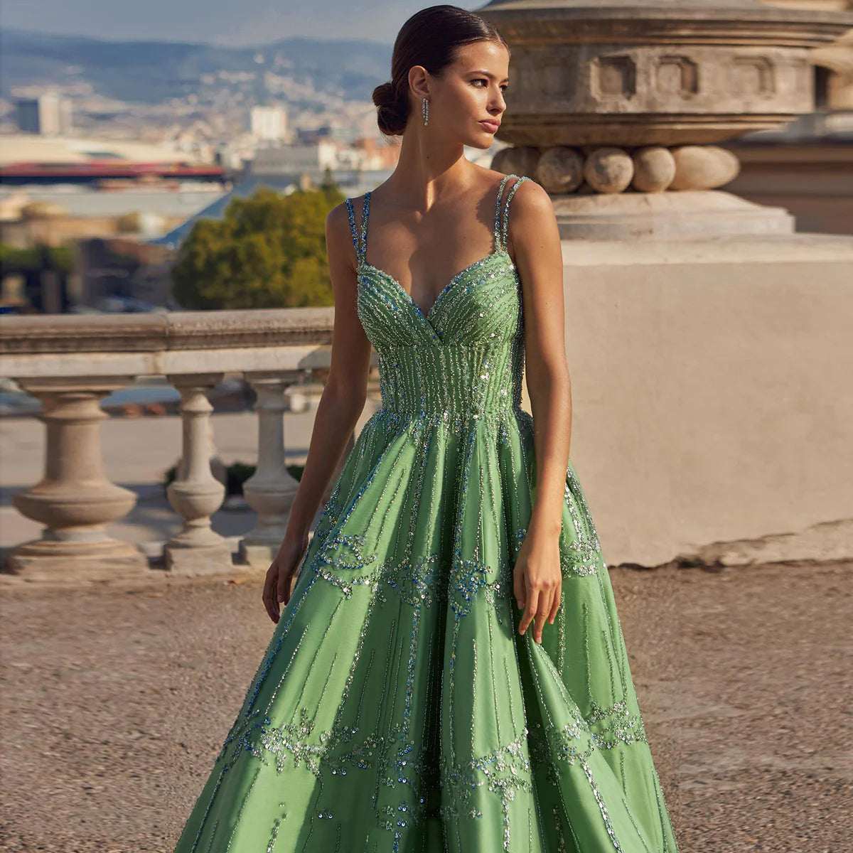 Luxury Beaded Green Spaghetti Evening Dresses SS225