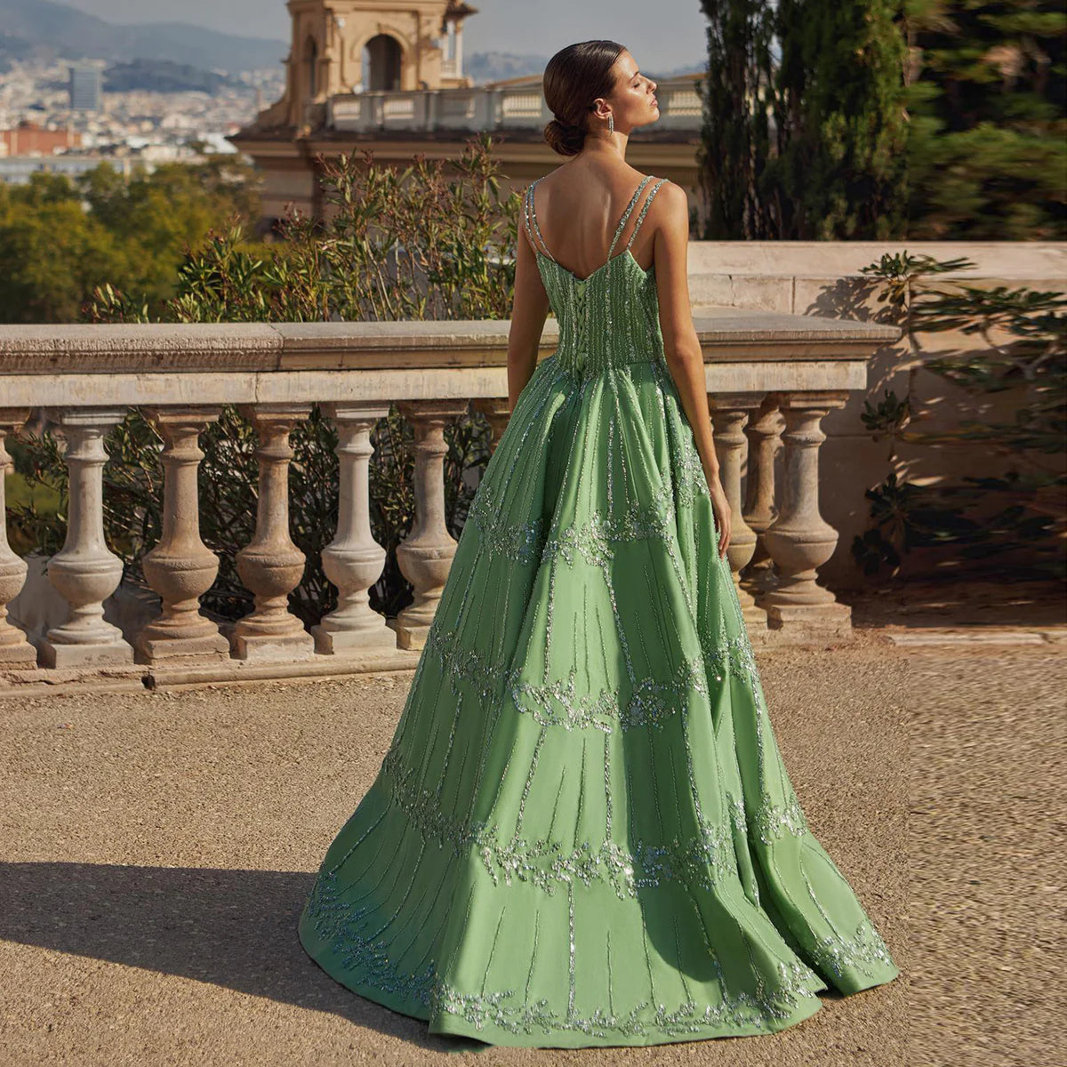 Luxury Beaded Green Spaghetti Evening Dresses SS225