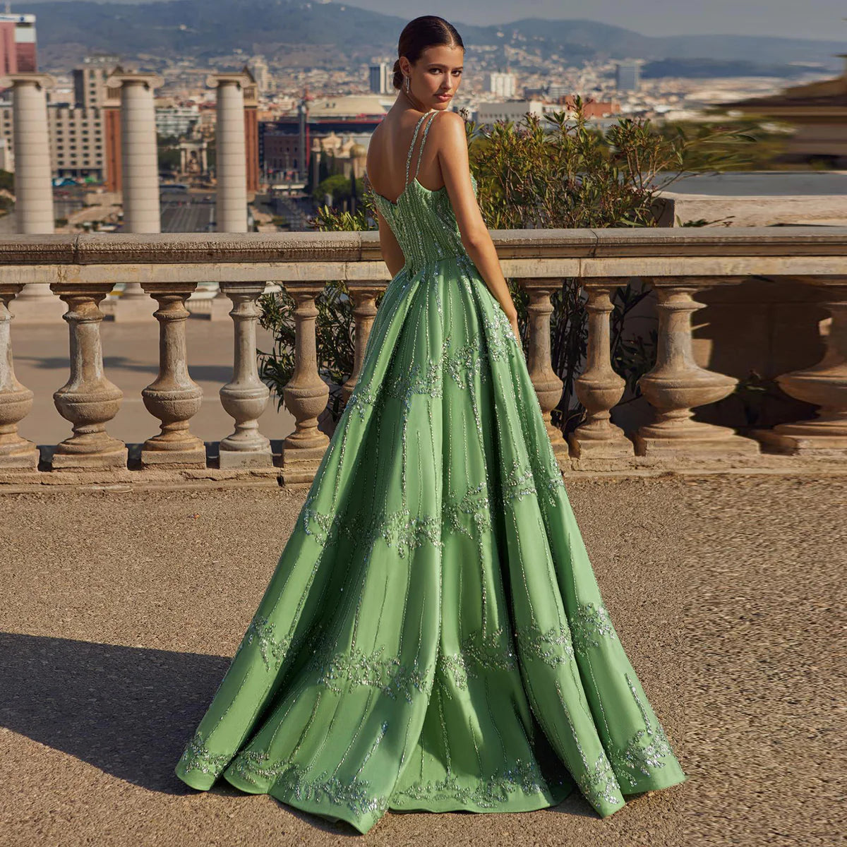 Luxury Beaded Green Spaghetti Evening Dresses SS225