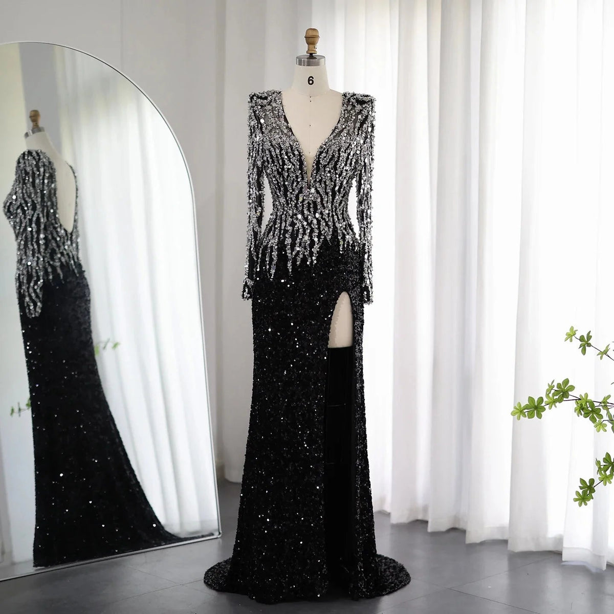 Luxury Black Mermaid Dubai Evening Dresses Elegant V-Neck Long Sleeves Arabic Women Formal Party Gowns SS250