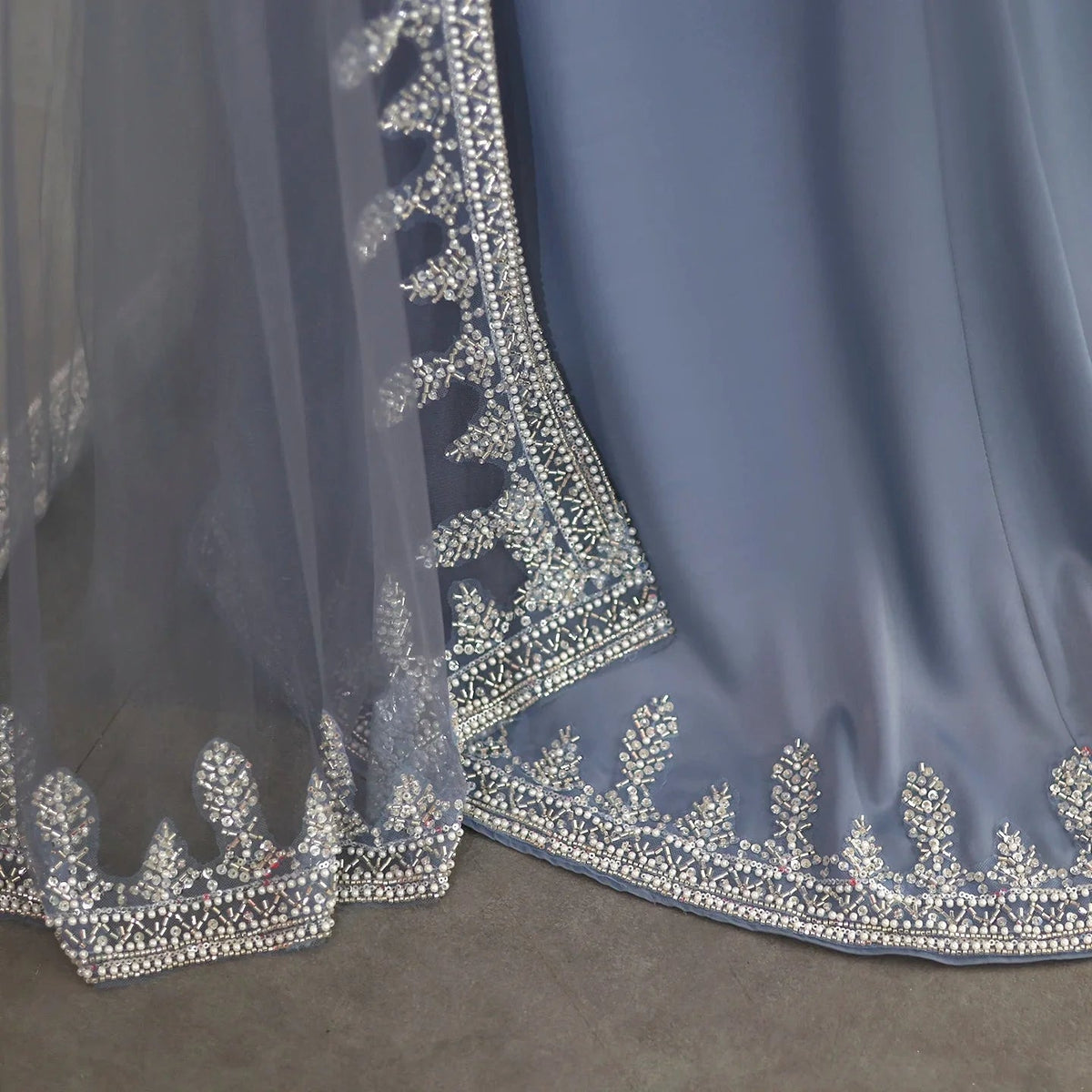Luxury Crystal Blue Mermaid Dubai Evening Dresses with Cape Sleeves Elegant Arabic Women Wedding Party Gowns SS445
