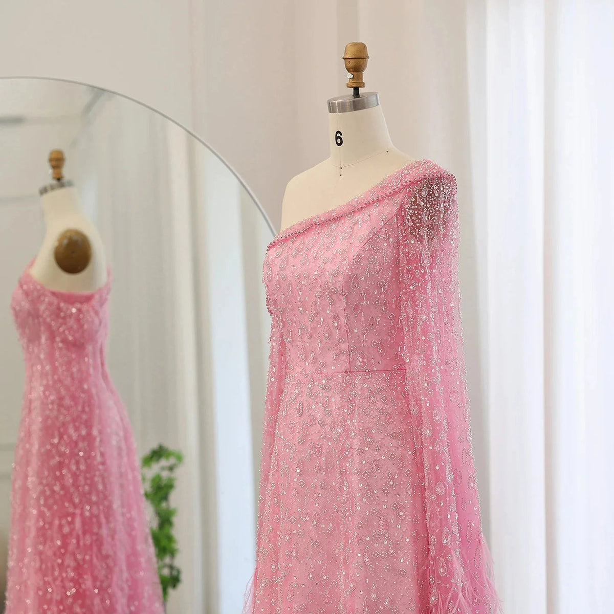 Luxury Dubai Feather One Shoulder Evening Dresses with Cape Sleeves Rose Gold Lilac Women Wedding Party Gowns SS438