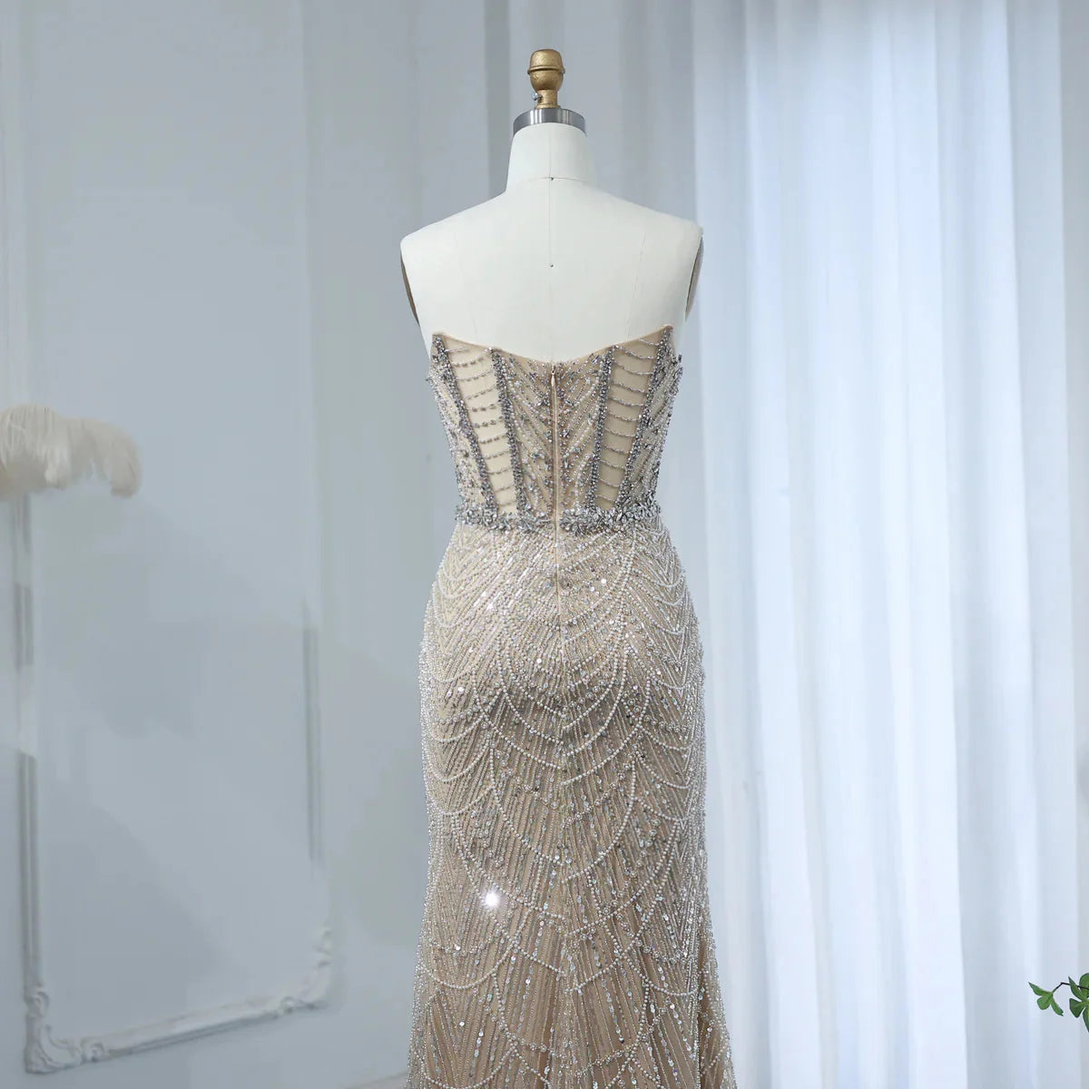 Luxury Dubai Mermaid Crystal Nude Evening Dresses Elegant Sweetheart Beaded Arabic Women Wedding Party Gowns SS223