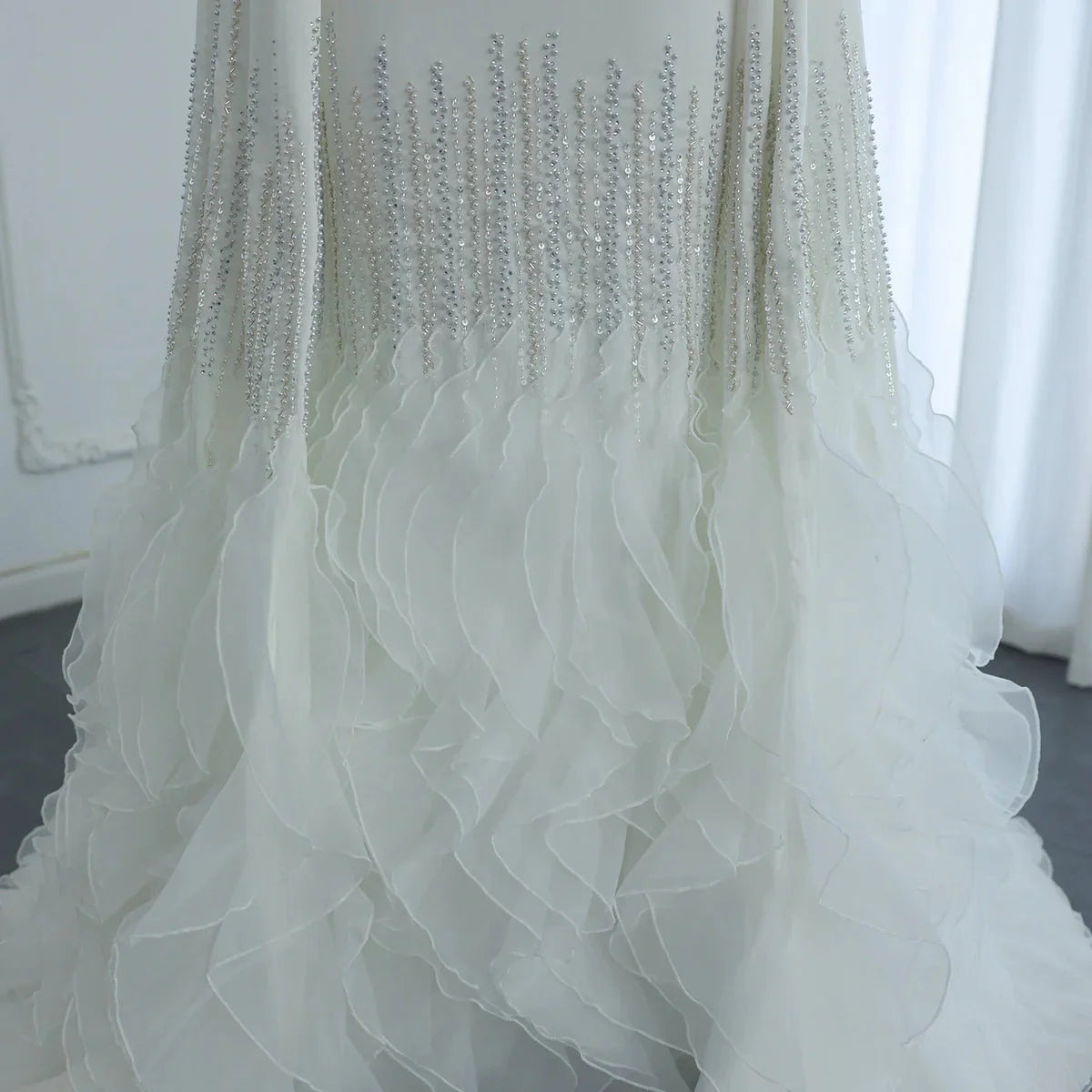 Luxury Dubai Mermaid Nude Evening Dresses with Cape Sleeves Tiered Ruffles Arabic Women Wedding Party Gowns SS440