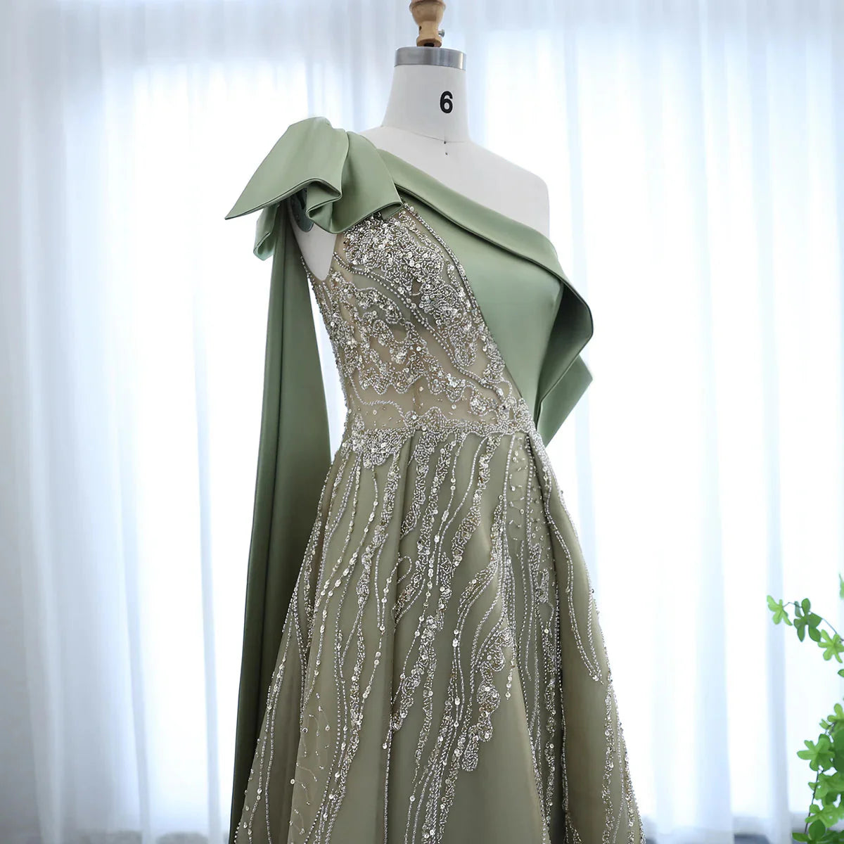 Luxury Dubai One Shoulder Olive Green Arabic Evening Dress with Cape Sleeves Side Slit Wedding Party Gowns SS323