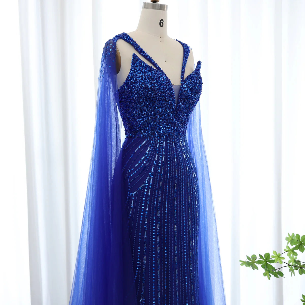 Luxury Dubai Royal Blue Mermaid Evening Dress with Cape 2024 Elegant Arabic Women Wedding Party Prom Dresses SS411