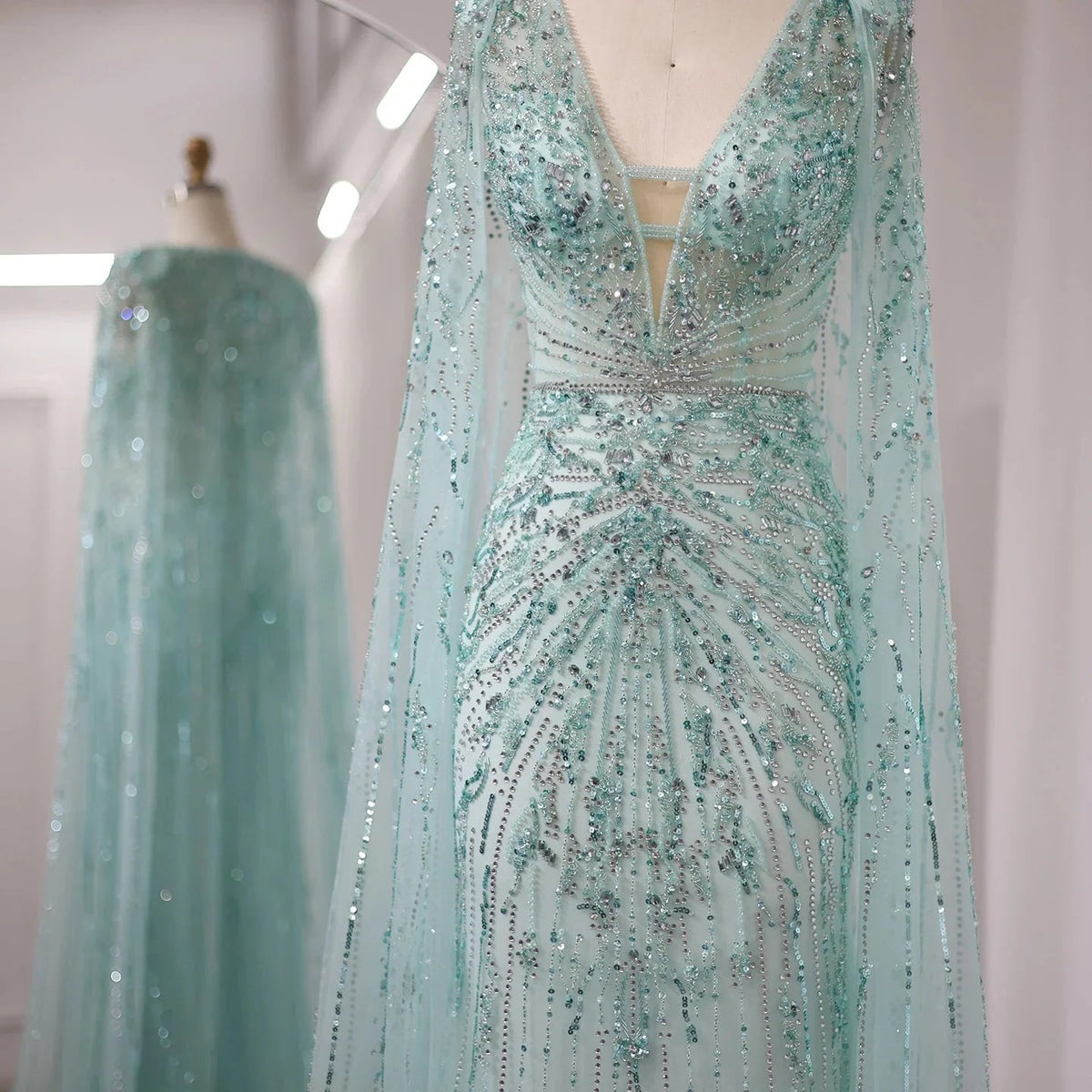 Luxury Dubai Turquoise Mermaid Evening Dresses with Cape V-Neck Arabic Silver Grey Wedding Formal Party Gowns SS397