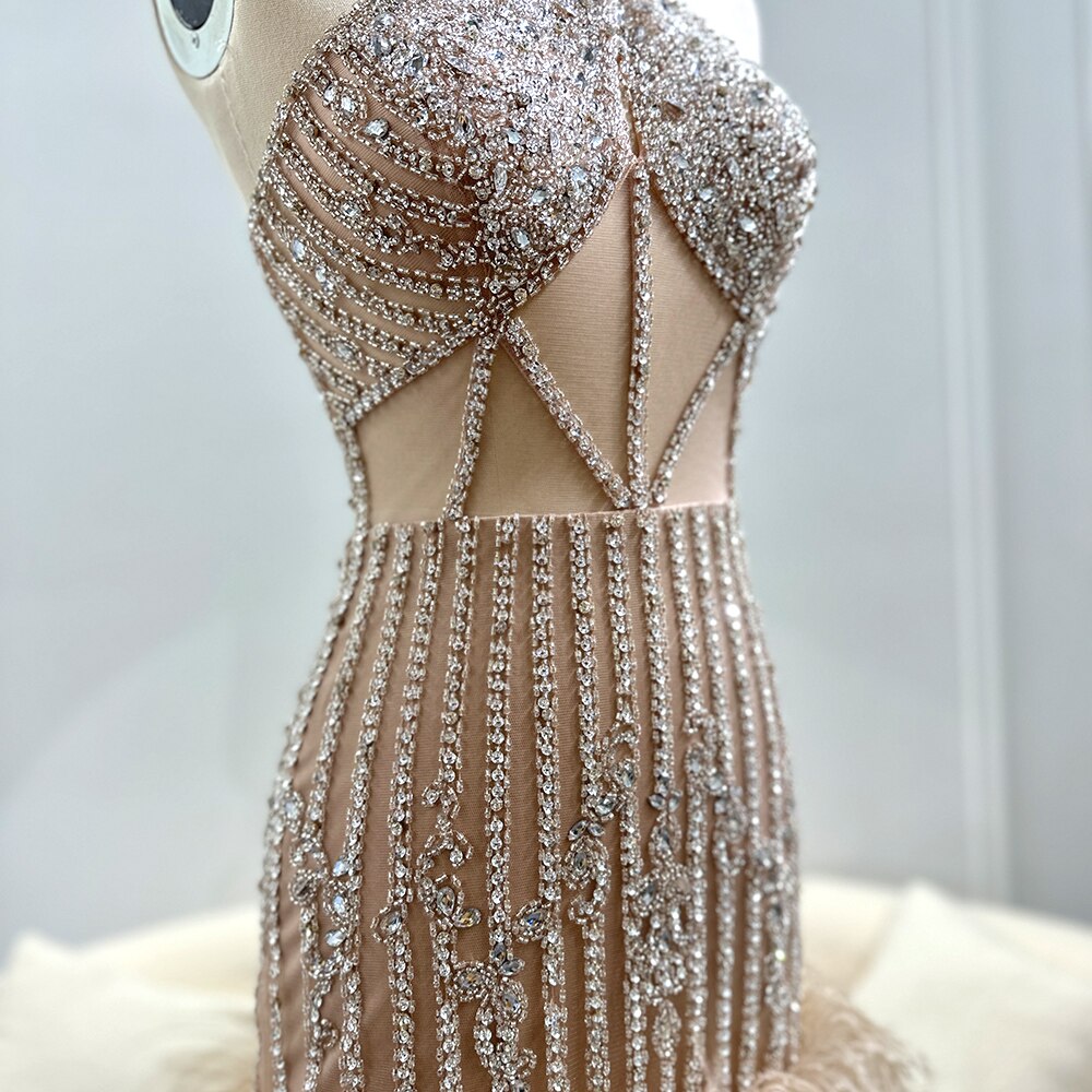 Luxury Feathers Nude Short Mini Cocktail Prom Dresses for Women Wedding Halter Lilac Homecoming Party Gowns SS172