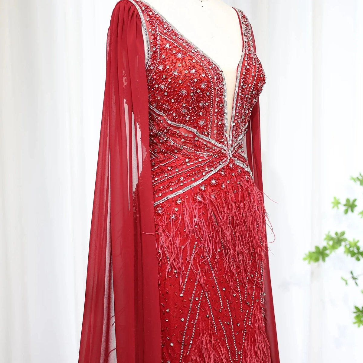Luxury Mermaid Blue Feathers Evening Dress with Cape Sleeve Backless Prom Dresses for Women Wedding Party Gowns SS027
