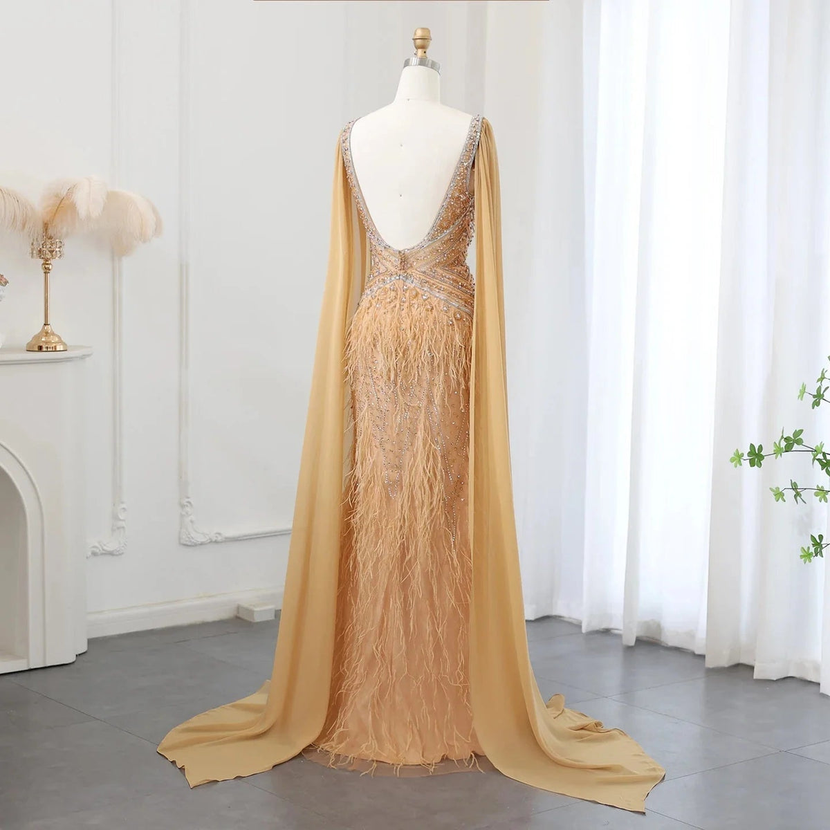 Luxury Mermaid Blue Feathers Evening Dress with Cape Sleeve Backless Prom Dresses for Women Wedding Party Gowns SS027