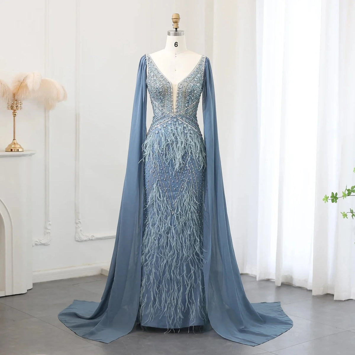 Luxury Mermaid Blue Feathers Evening Dress with Cape Sleeve Backless Prom Dresses for Women Wedding Party Gowns SS027
