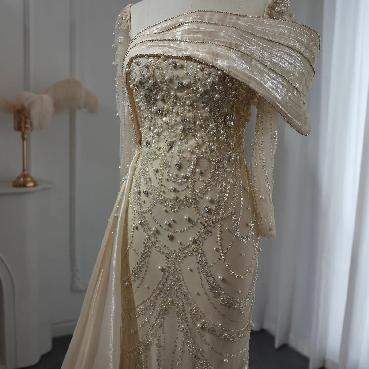 Luxury Nude Crystal Mermaid Evening Dress with Overskirt Long Sleeves Dubai Arabic Wedding Formal Prom Gowns SS256