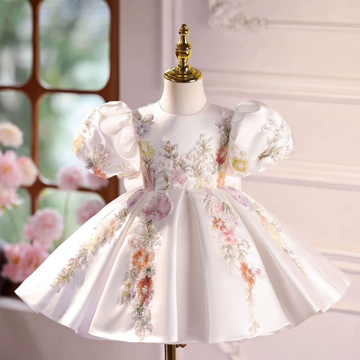 White Beaded Puff Sleeve Flower Girl Dress First Communion Ball Gown J581