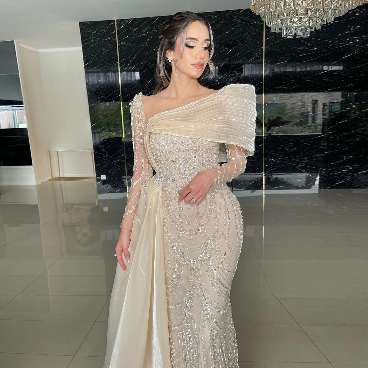 VC-Nude/Champagne Dress