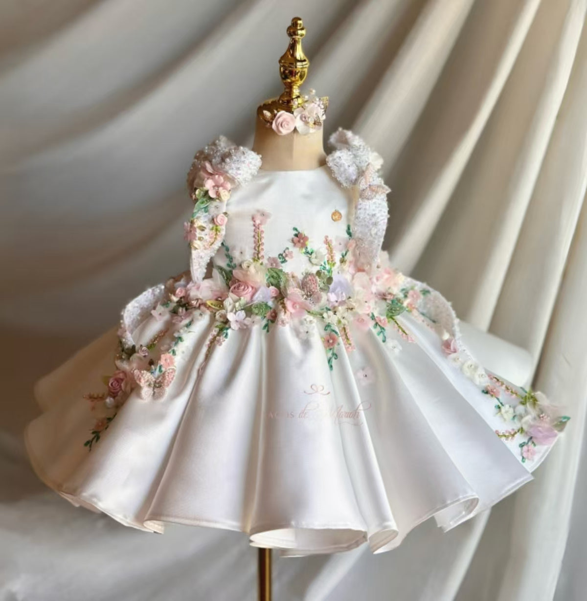 Luxury Flower Girl Dress Beaded Princess Birthday Gown J830