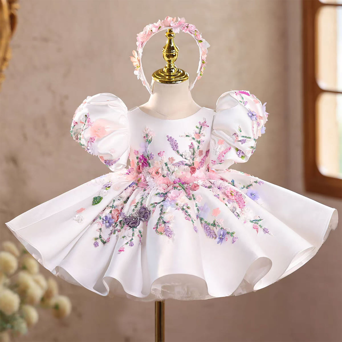 White Flower Girl Dress for Girls 3D Floral Puff Sleeve Ball Gown for Wedding D274