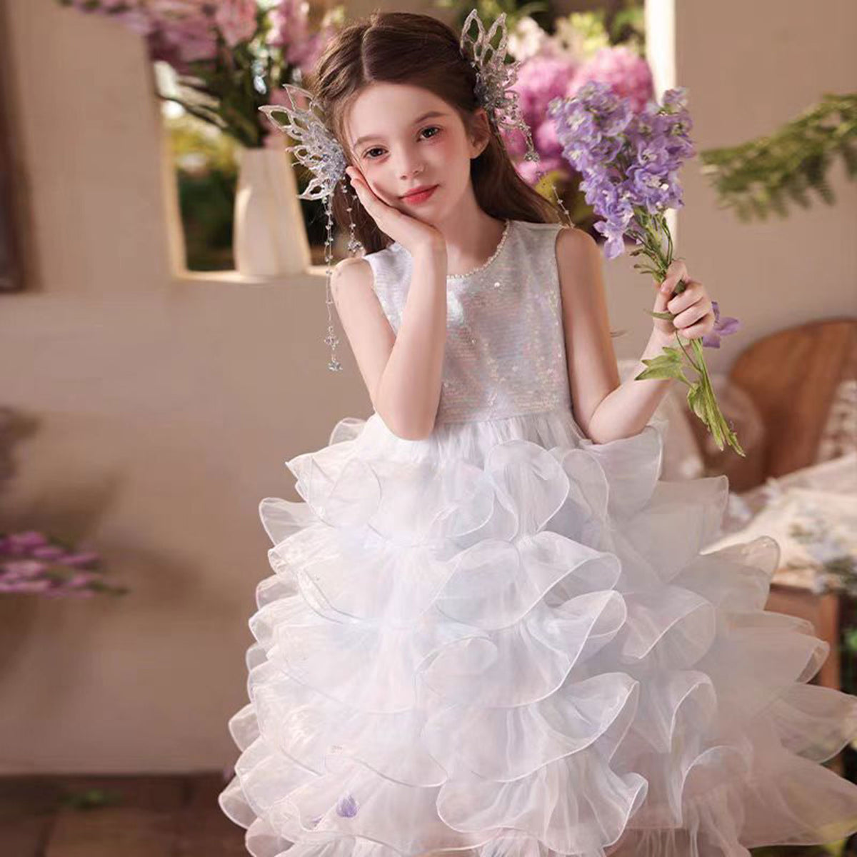 Jill O-Neck Sequined Tulle Girl Dress Sleeveless White Ball Gown J430