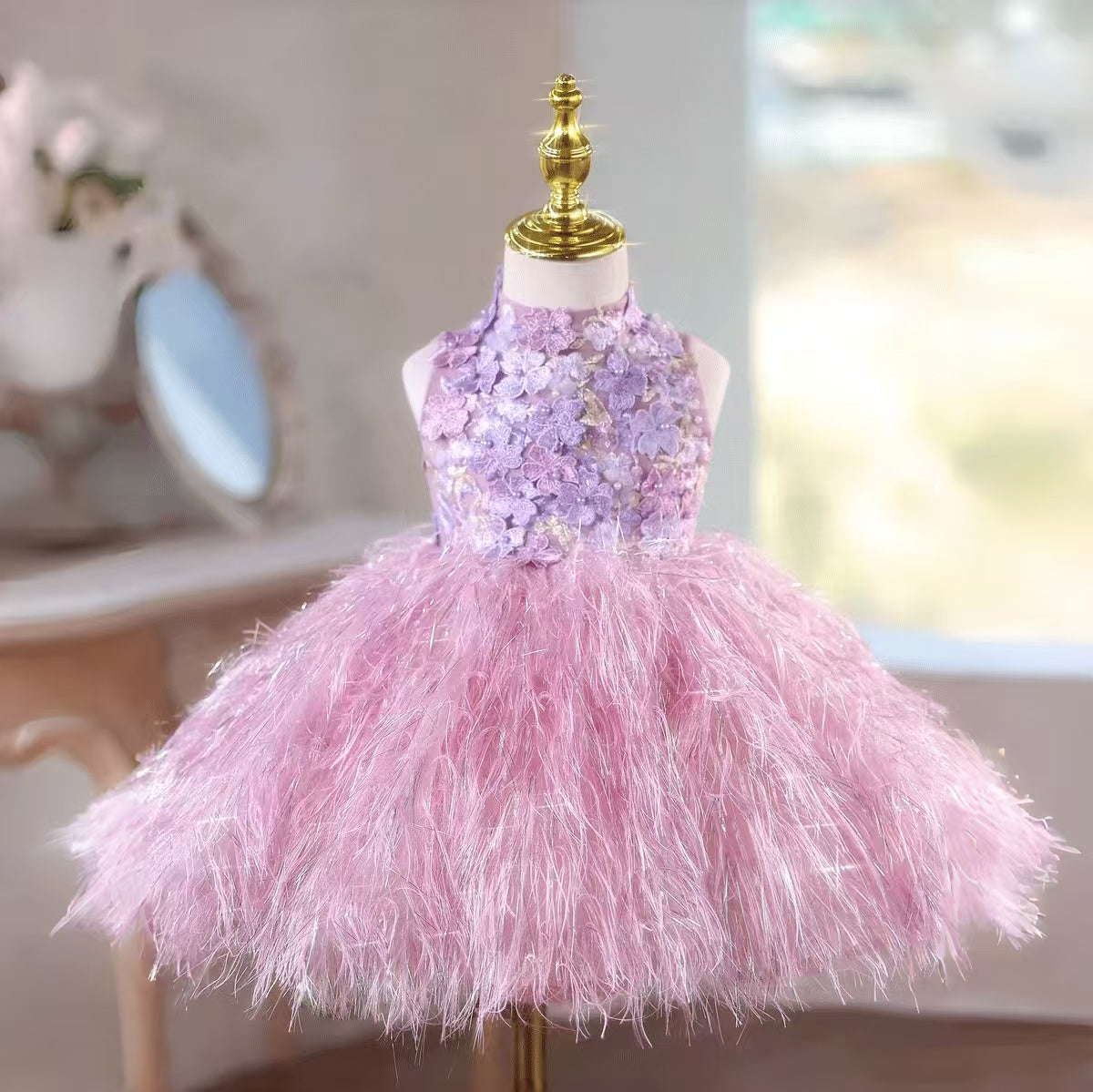 Girls Pink Feather Tulle Dress with 3D Flowers – Luxury Birthday & Wedding Party Dress J884