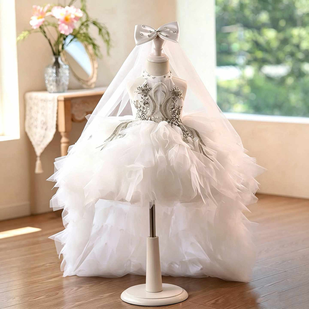 Flower Girl Dress with Veil Bow Crystal Beaded Halter High-Low Tulle Princess Gown for Wedding Birthday J850