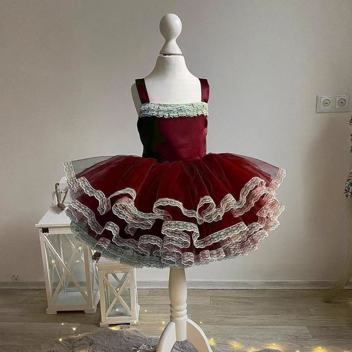Princess Girl Dress Knee Length Kids Birthday Party Gown D170