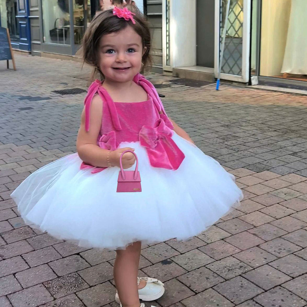 Cute Pink Flat Neck Spaghetti Strap Bow Tulle Flower Girl Dress D117