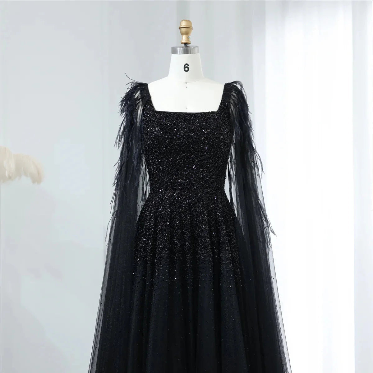 Dusty Pink Luxury Feathers Arabic Evening Dresses with Cape SS406