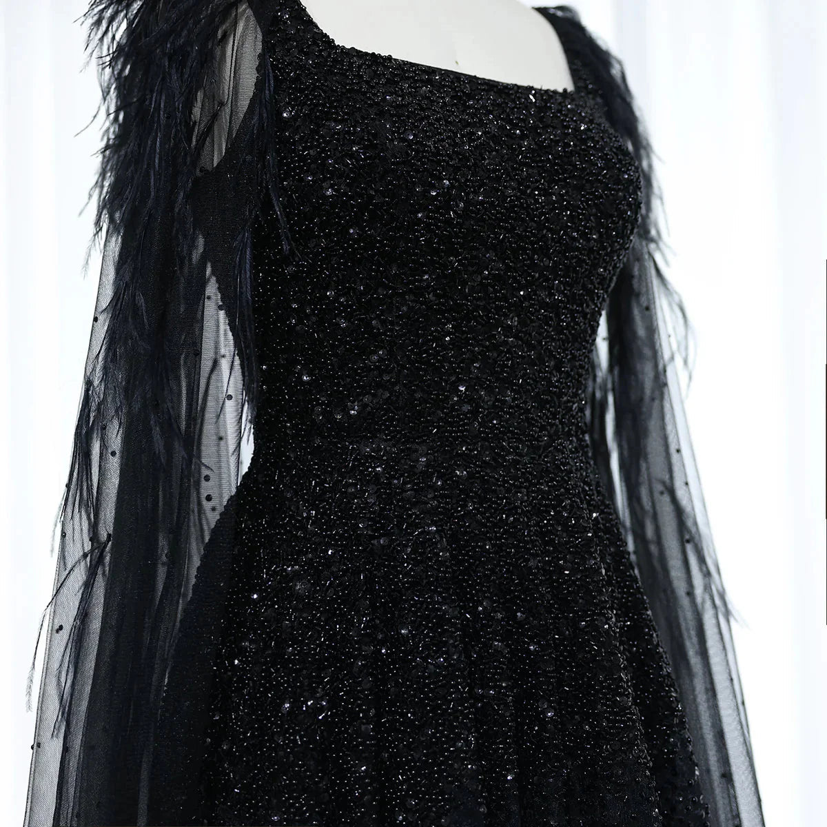 Dusty Pink Luxury Feathers Arabic Evening Dresses with Cape SS406