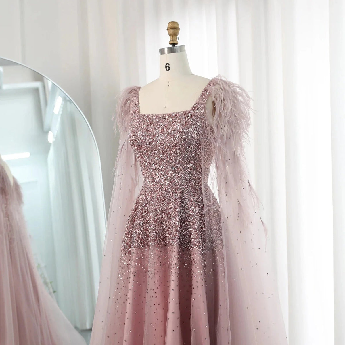 Dusty Pink Luxury Feathers Arabic Evening Dresses with Cape SS406