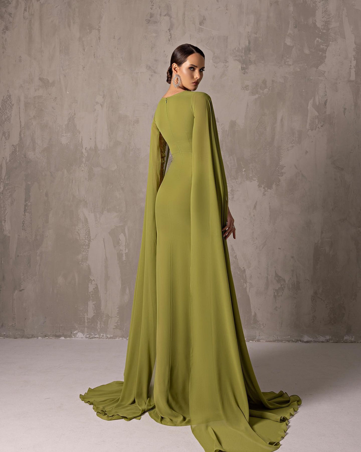 Elegant Asymmetrical Sage Green Chiffon Arabic Evening Dress SF051