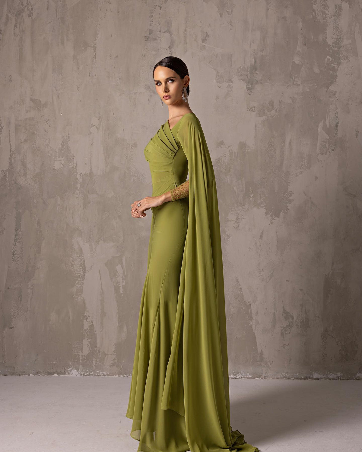 Elegant Asymmetrical Sage Green Chiffon Arabic Evening Dress SF051