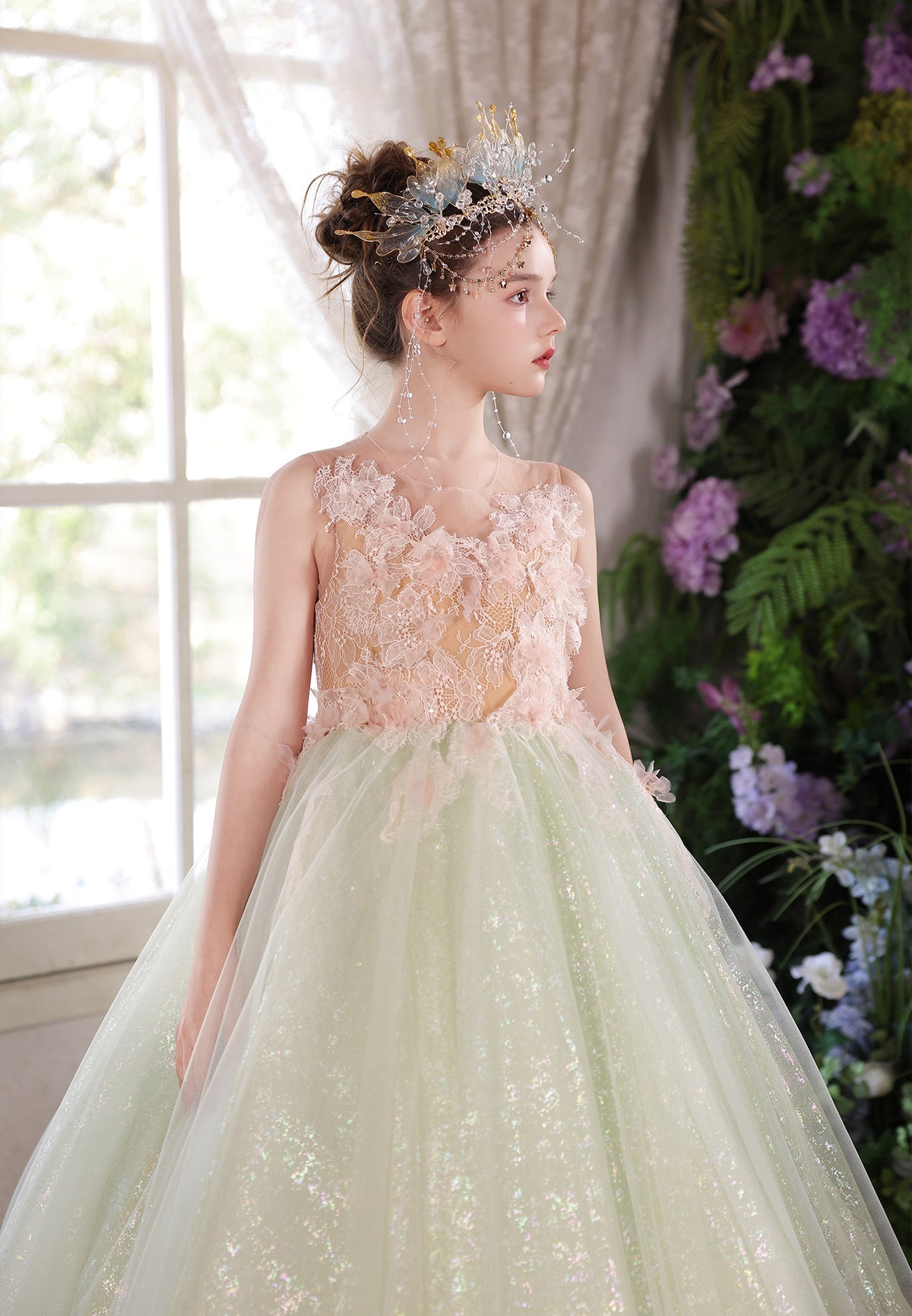 J118 flower girl dress back and detail