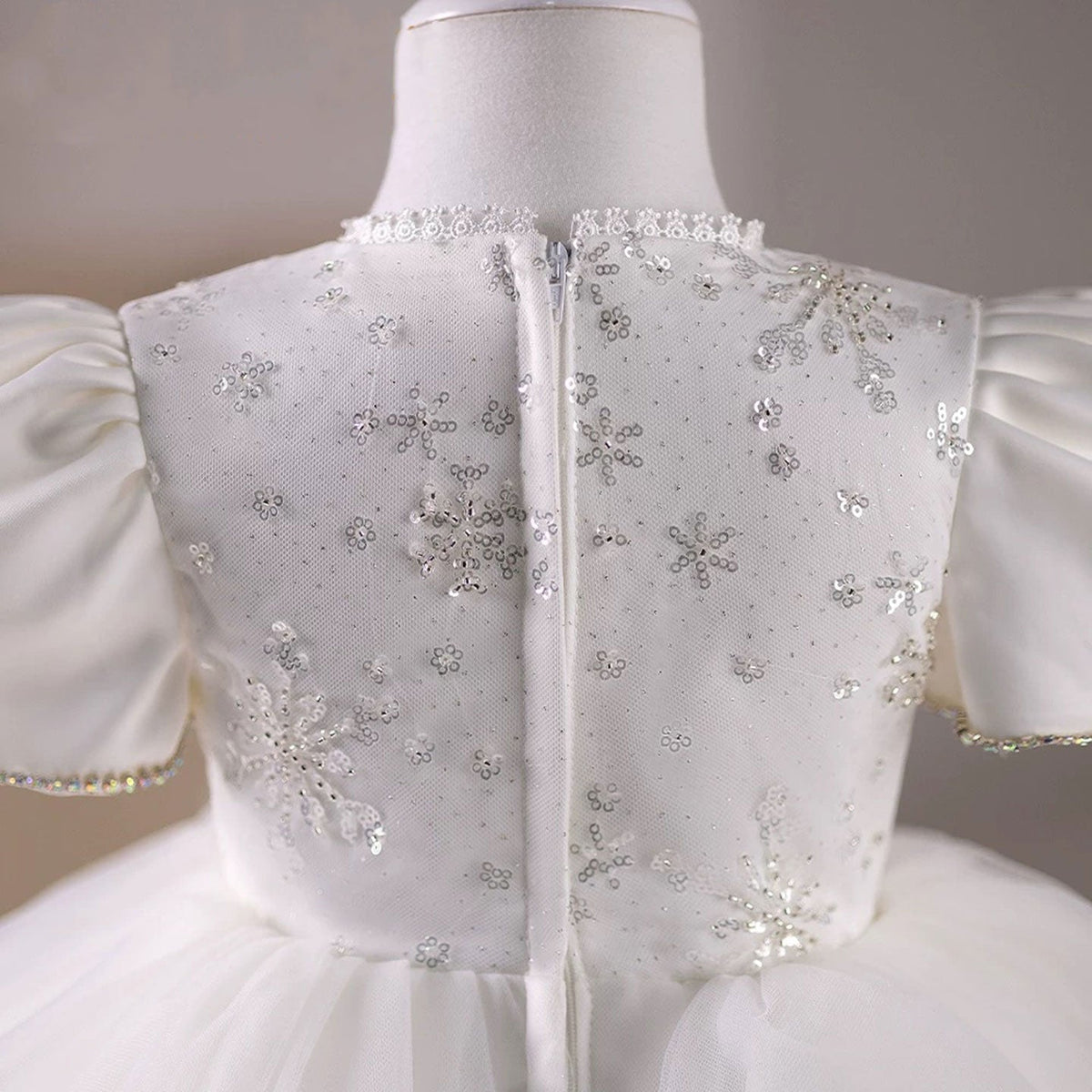 Jill White Girl Dress Exquisite Embellished Princess Ball Gown J704