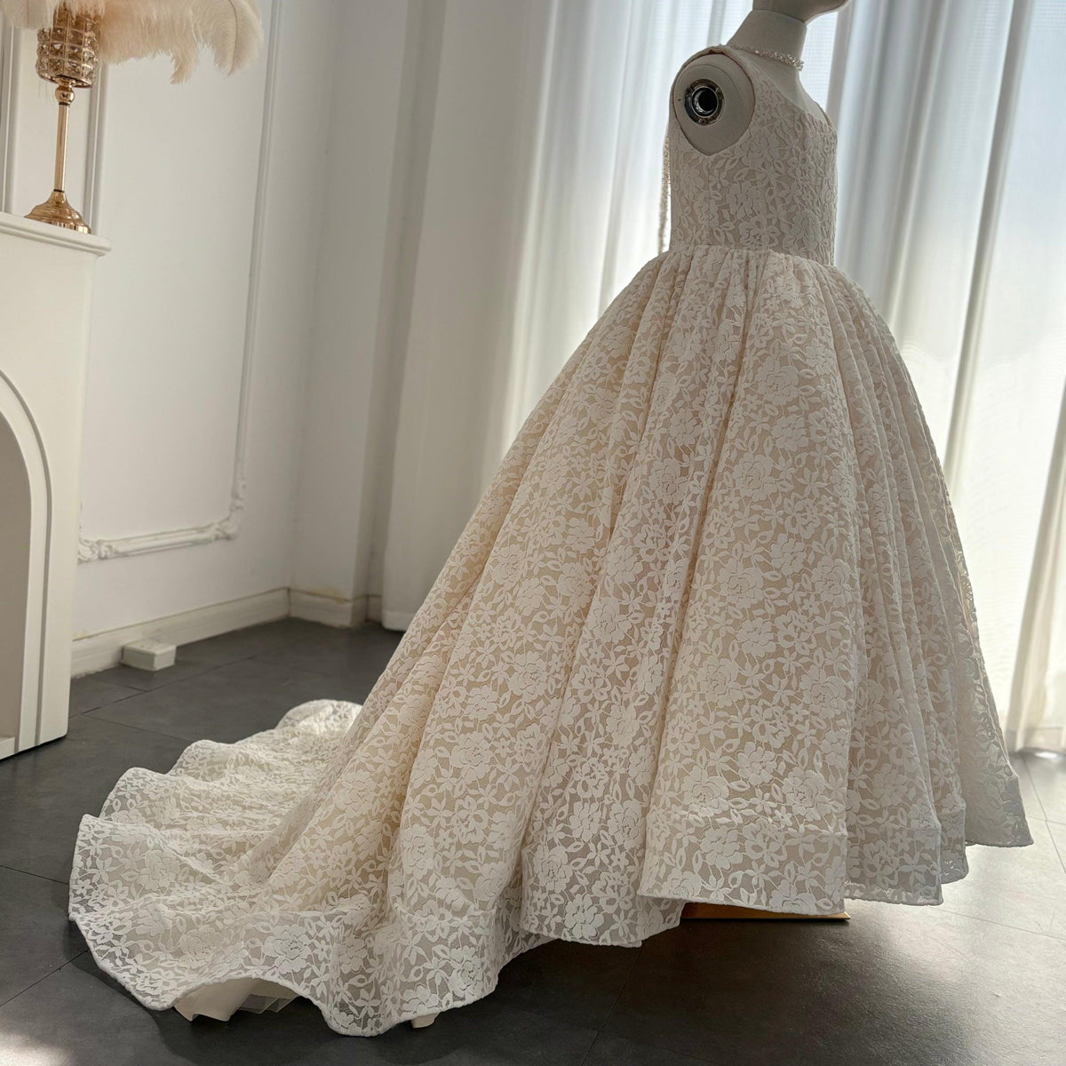Jill Wish Elegant Ivory Flower Girl Dress Appliques Lace Princess Gown J261