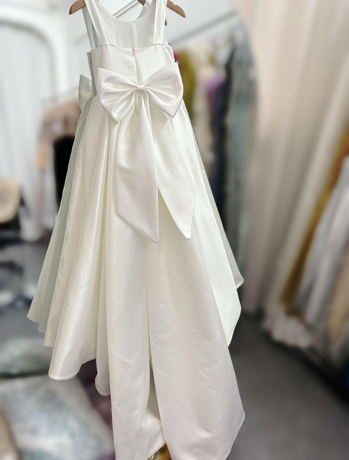 Jill Wish Elegant White Flower Girl Dress with Bow Satin Ball Gown J205