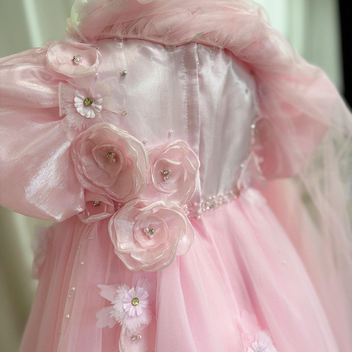 Jill Wish Sky Blue Arabic Girl Dresses Crystal with Cape 3D Flowers Puff Sleeves J098